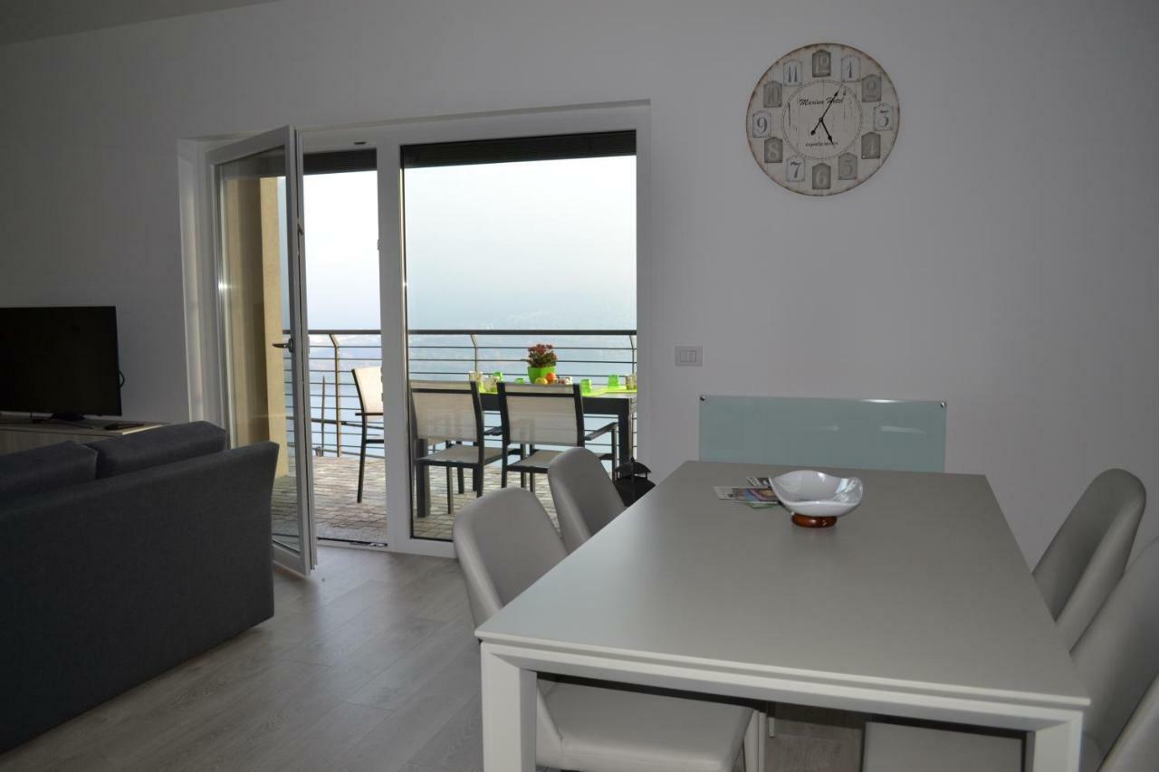 Residence B.B Gera Lario Exterior foto