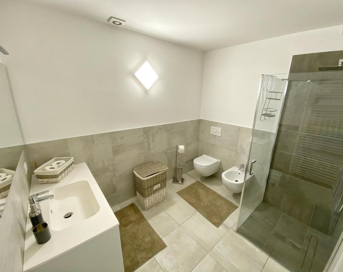 Residence B.B Gera Lario Exterior foto